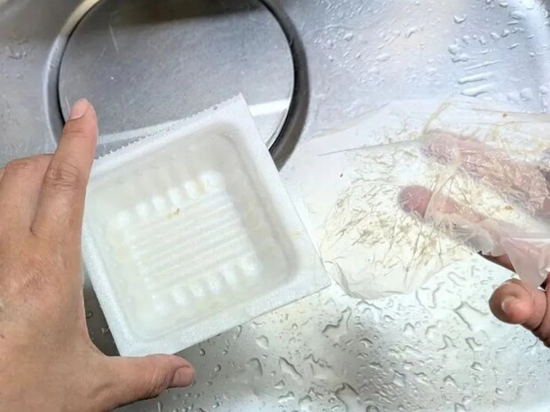 意外と万能で驚いた! 納豆フィルムの活用法に「毎回やりたい」「便利すぎ」