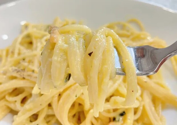 『和風カルボナーラ風パスタ』（撮影：grape編集部）