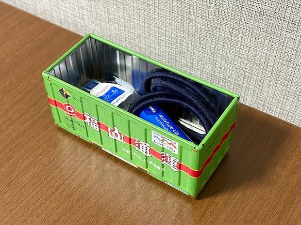 セリアのミニチュアの画像（撮影：grape編集部）