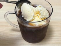 「作るのも食べるのも楽しい！」　バニラアイスとポッキーで『アフォガード風アレンジ』をしてみたら…