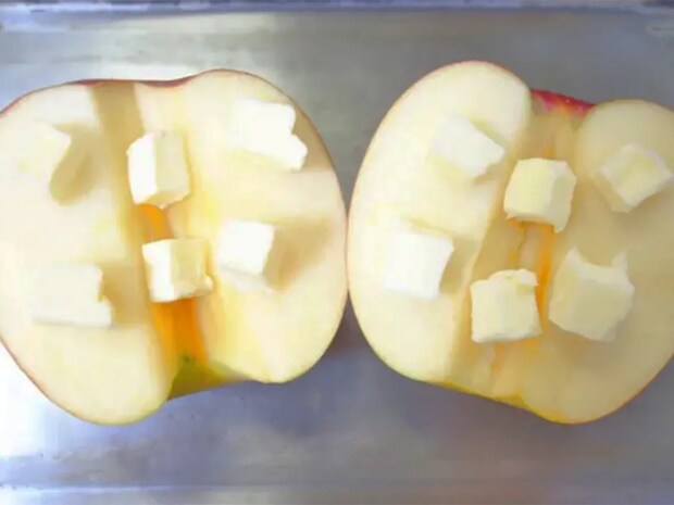 焼いてのせるだけ! 子供が驚く『りんごのおやつ』の作り方