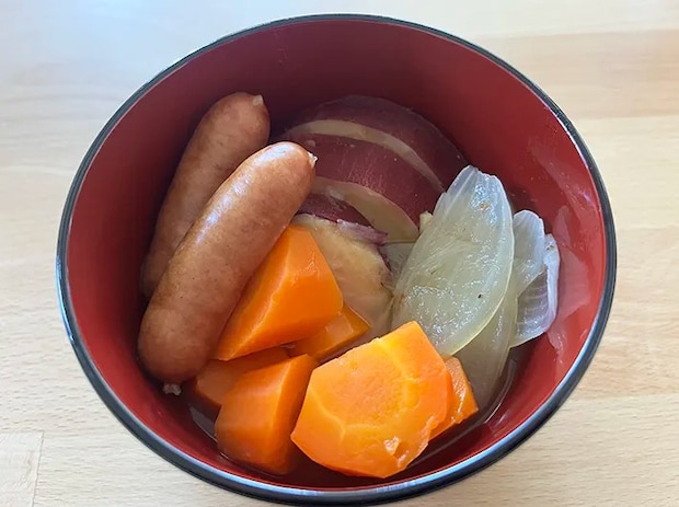 和風ポトフの調理写真（撮影：grape編集部）