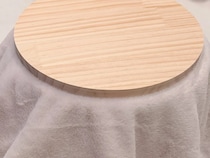 スリコのペット用コタツ、組み立てたら猫が？　3秒後の姿に「なんという吸引力」