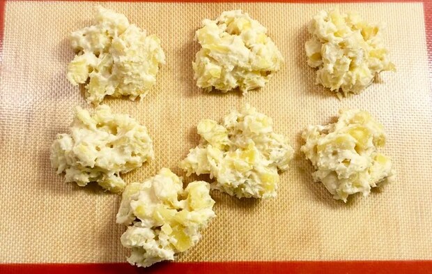 『鬼まんじゅう』を作る写真（撮影：エニママ）