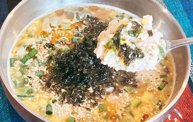 『冷凍チャーハンでクッパ』の完成写真（撮影：キジカク）