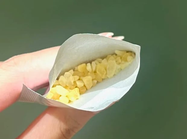 『パチパチパンチゼリー』の写真（撮影：grape編集部）