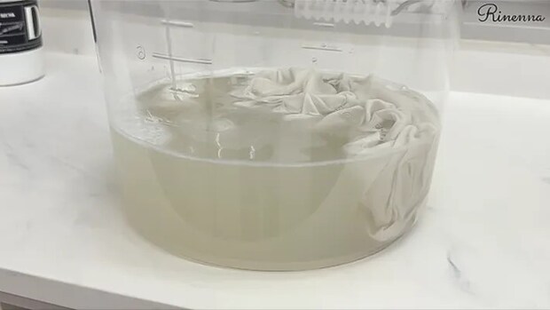 汚れた水の写真（撮影：Heulie）