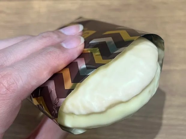 『白いチョコパイプレミアム』の写真（撮影：grape編集部）