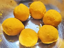 煮物より好きかも！　カボチャを潰して丸めたら…子供も喜ぶ一品が完成