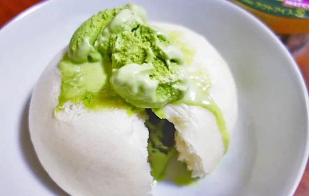 『あんまん×抹茶アイス』の完成写真（撮影：エニママ）