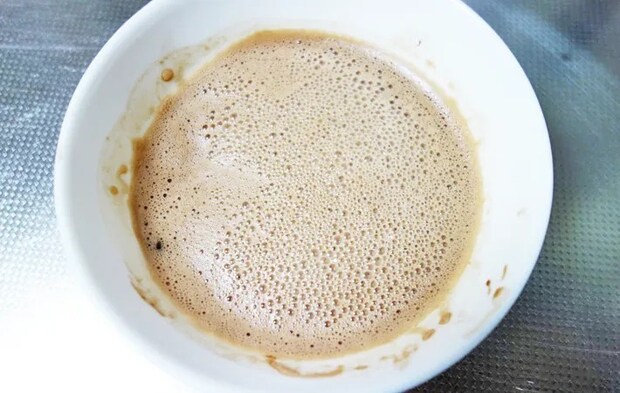 『あったかチョコドリンク』を作る写真（撮影：エニママ）