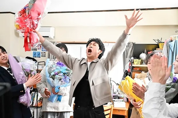 『ちょっとだけエスパー』のクランクアップ写真