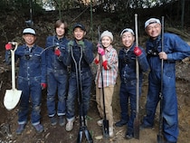 宮﨑あおいが『相葉マナブSP』に登場！　相葉雅紀と過去最大自然薯に挑む