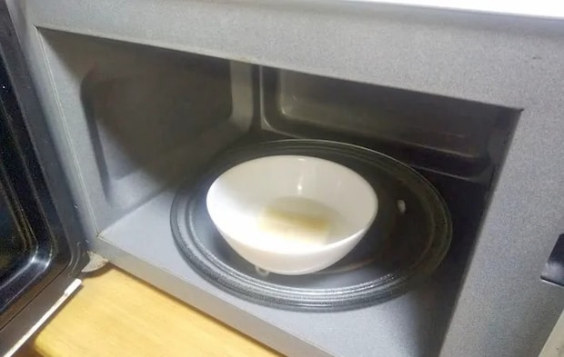 『ひとくちバナナきなこもち』を作る写真（撮影：エニママ）