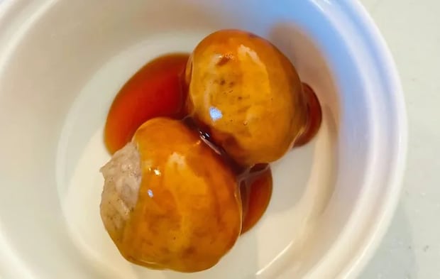 『みたらしそば団子』の写真（撮影：エニママ）