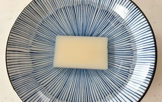 『あんバター餅』を作る写真（撮影：エニママ）