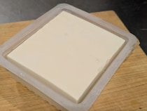 【診断】豆腐のパック　途中でフィルムが破れたらどう開ける？