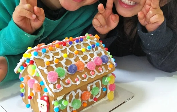 『お菓子の家』の完成写真（撮影：エニママ）