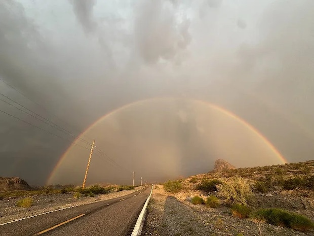 虹の写真（撮影：grape編集部）