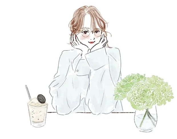 上目遣いの女性