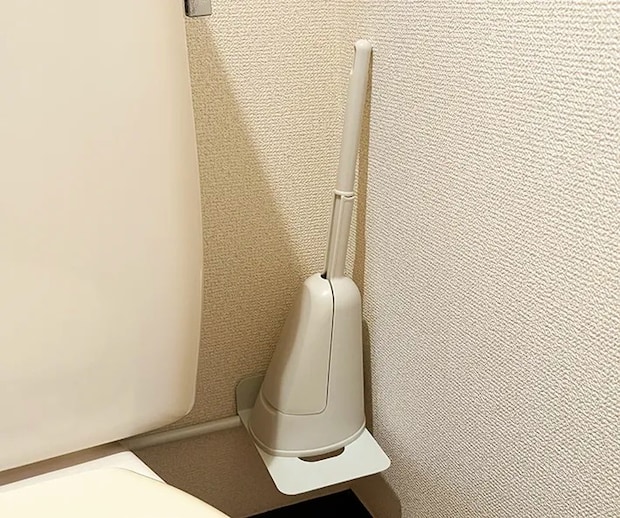 つっぱり棒とブックエンドの画像