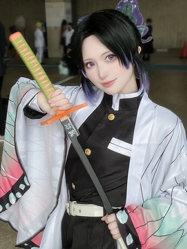 鬼滅の刃・胡蝶しのぶのコスプレ写真
