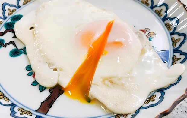 目玉焼き
