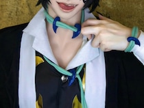 装飾品を粘土で手作りして…　再現度が高すぎる鬼滅の刃・獪岳のコスプレに、世界中のファンが反応！