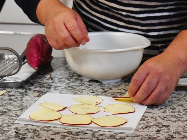 【簡単なのに激ウマ】天野ひろゆきの、サツマイモで作る『絶品おやつ』が商品超えレベル