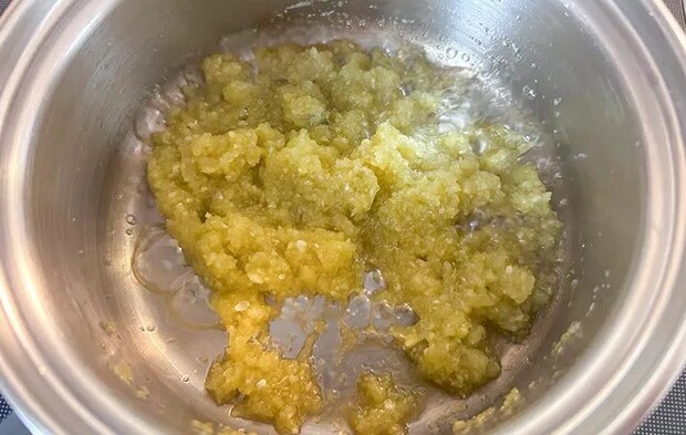 『カラメル胡瓜ジャム』を作る写真