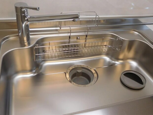 排水口の掃除はどのくらいが理想? 専門家の答えに「驚いた」「参考になる」【排水口掃除の工夫4選】