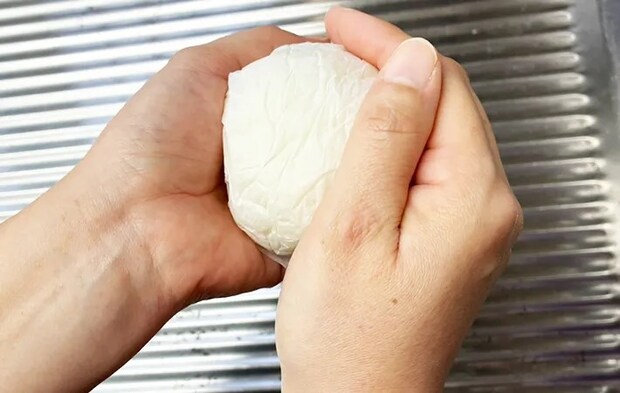 おにぎりの写真