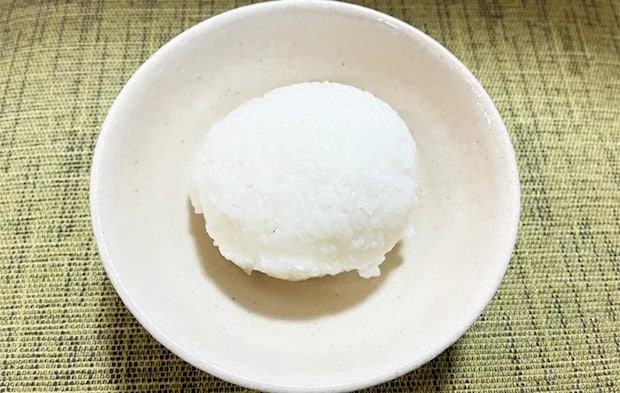 おにぎりの写真