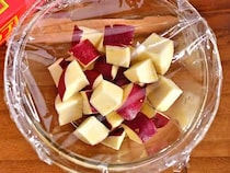 レンチンしたサツマイモを和えたのは？　管理栄養士オススメの簡単レシピ