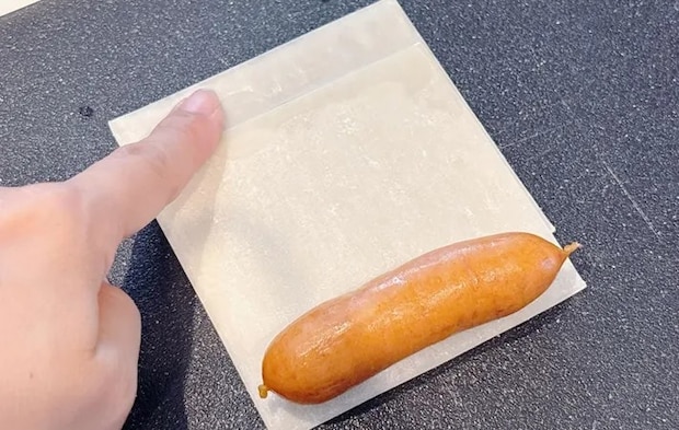 『バリバリウインナー』を作る写真