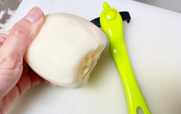 『れんこんの唐揚げ』を作る写真