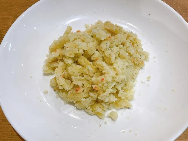 『じゃがりこ サラダ』のポテトサラダアレンジ