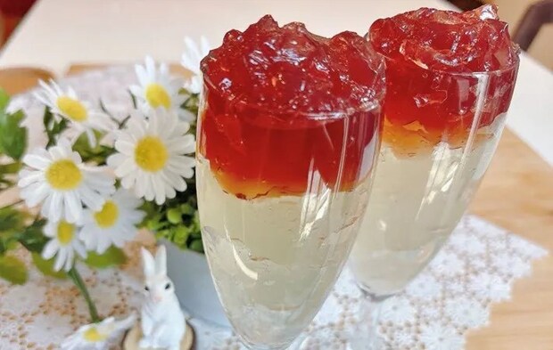 保存袋で作ったゼリーの写真