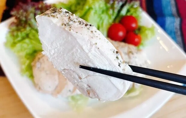 『レモン香るサラダチキン』の完成写真