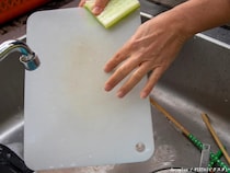 両面使ってもOK？　まな板の使い分けをプロに聞いてみたら…