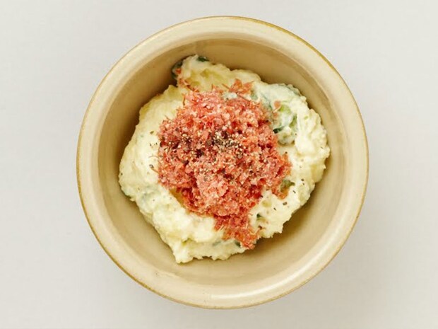 普通のポテサラに飽きたらやってみて! 一瞬で高級料理風になる魔法のトッピングとは