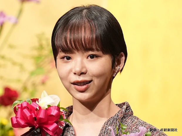 趣里が母に　第1子誕生を写真とともに報告