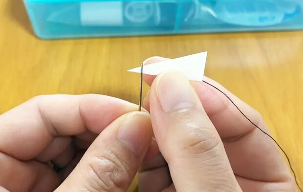 針に糸を通すライフハック
