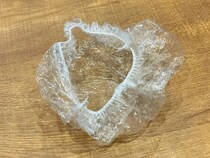 100均のシャワーキャップ、頭に被る以外の使い道に「これは盲点だった…！」
