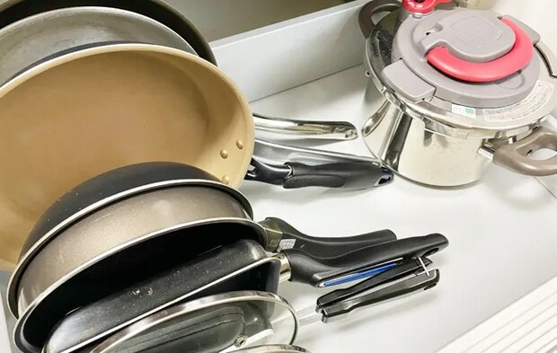 ダイソー『ブックエンド　4つ仕切り』の使用写真