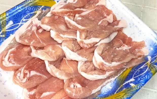 しゃぶしゃぶ用豚肉の写真