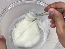 片栗粉とヨーグルトで完成！　絶対に試したくなる『ヨーグルトもち』【レンチンレシピ】