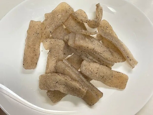 脱水した冷凍こんにゃく（撮影：grape編集部）