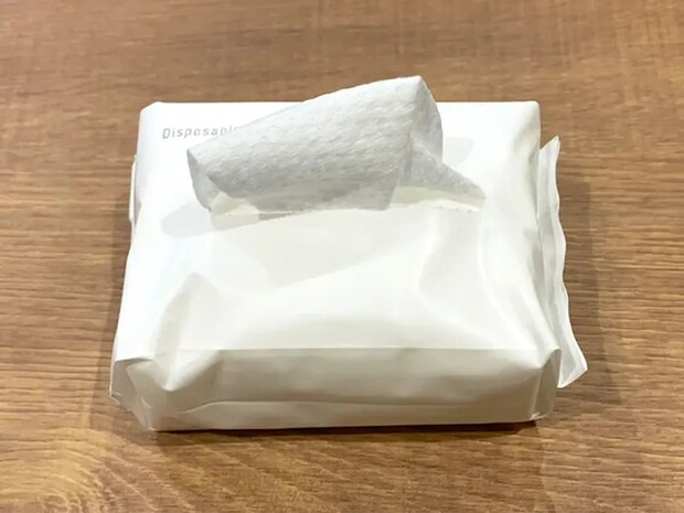 『使い捨て洗顔タオル』の写真（撮影：grape編集部）