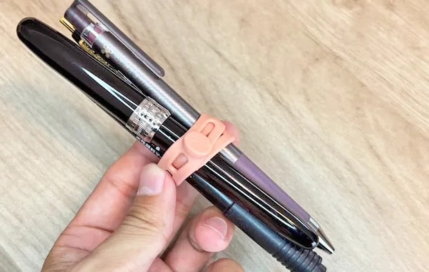 『シリコンケーブルバンド』の使用写真